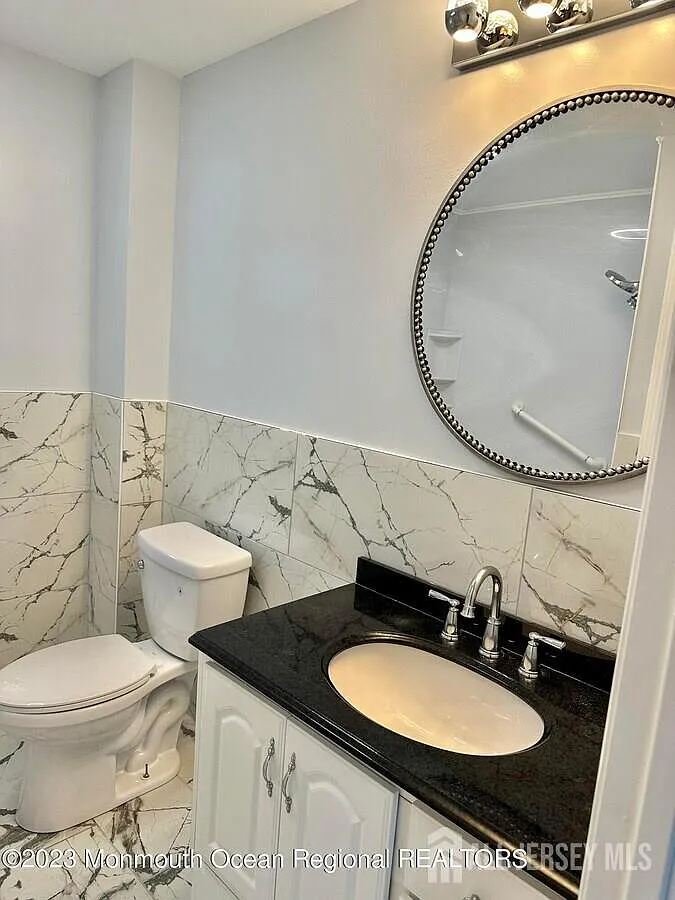2 bed, 2.0 bath, $3,000 — Photo 3
