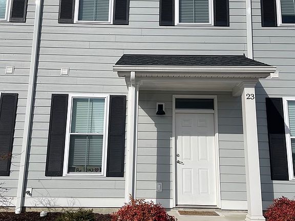 2nd image of 4-29 Bristol Ln #23