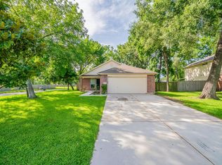 342 Harbor Mist Dr, Crosby, TX 77532