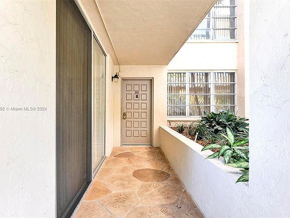 5th image of 7011 Environ Blvd APT 112A