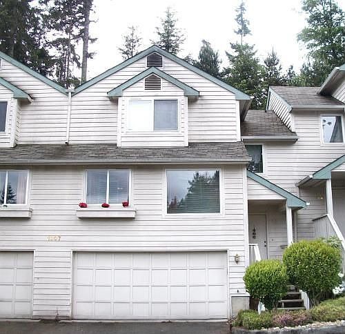 1st image of 1307 NW Slate Ln