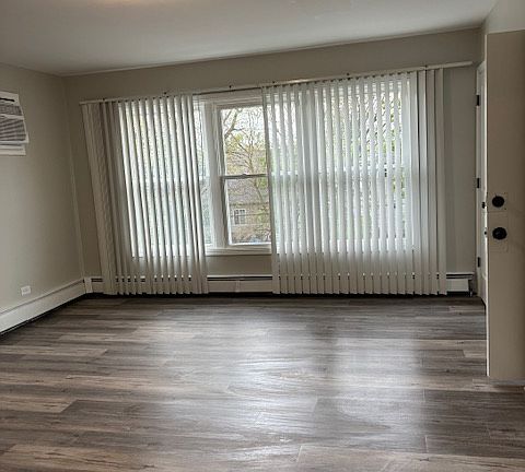 3rd image of 7027 Parrish Ave #3S