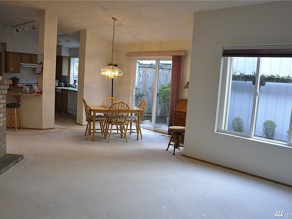 4th image of 4609 Remington Ln SE