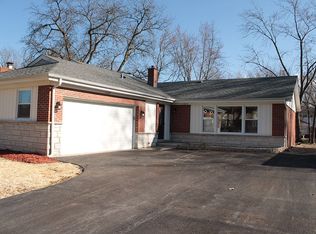 1319 Poplar Ct, Homewood, IL 60430