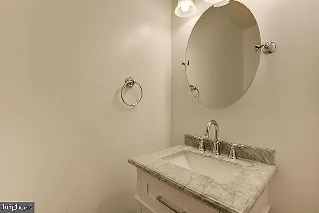 45 E Randall St — Photo 13