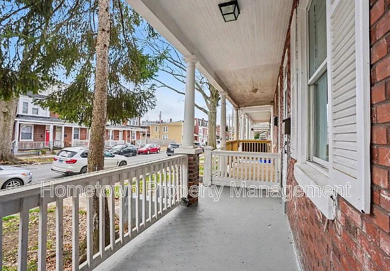 1814 Boas St — Photo 17