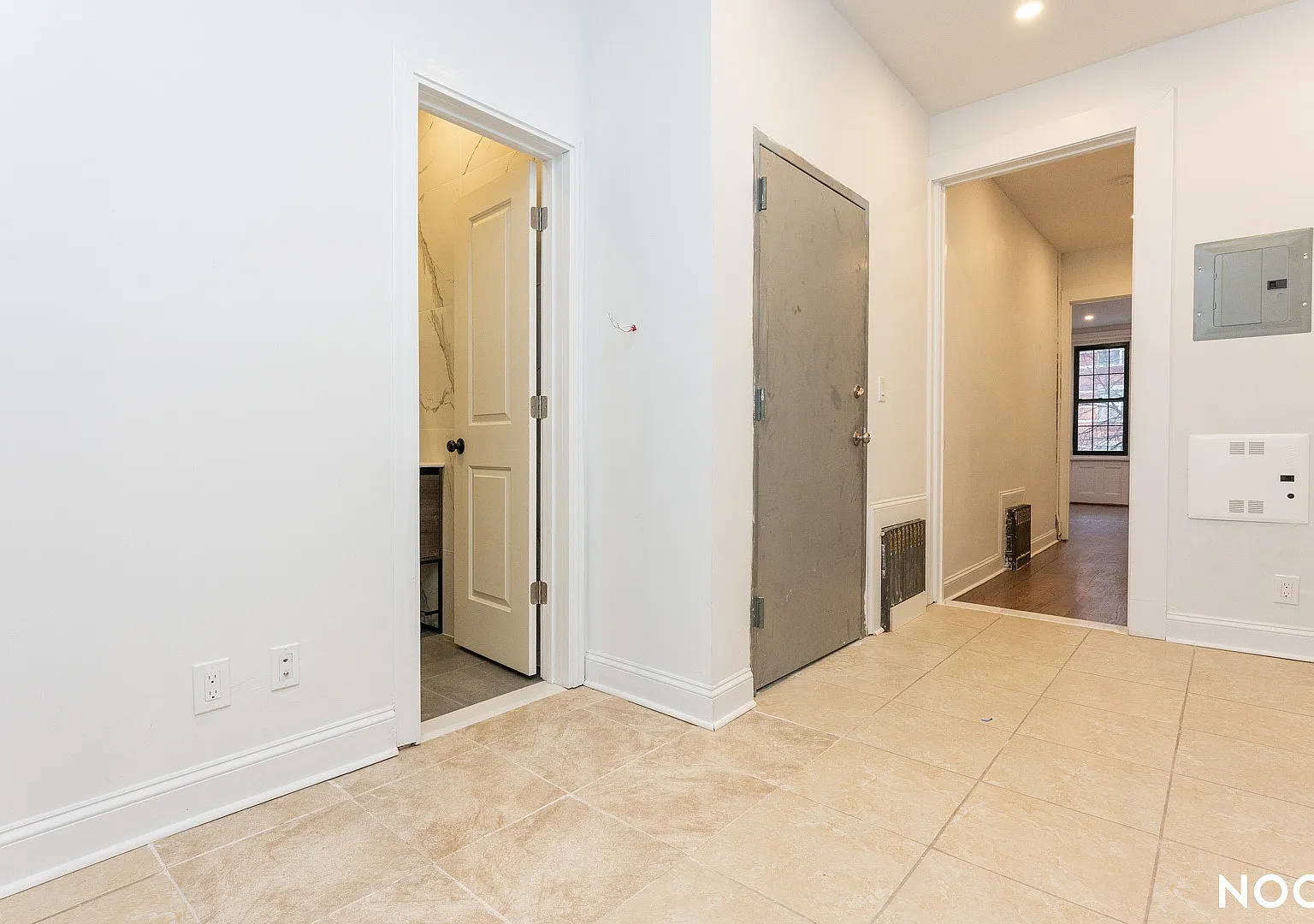 59 Wilson Avenue — Photo 4