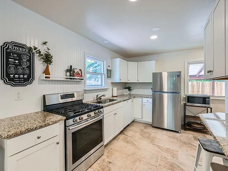3813 Somerset Dr #B1 — Photo 7