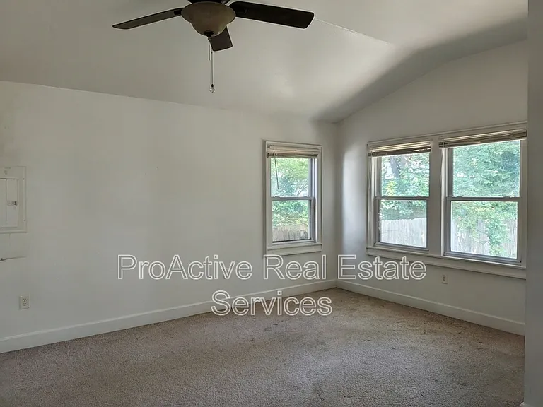 1412 Melrose Pkwy — Photo 7