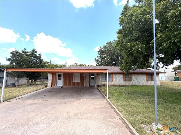 207 Ash Dr, Gatesville, TX 76528