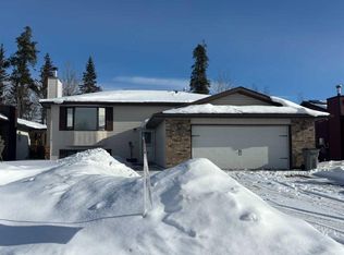 13 S Pineview Rd, Whitecourt, AB T7S1H7