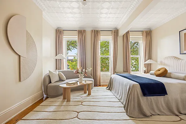 Sold by Corcoran | media 7