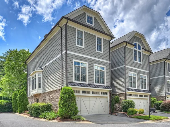 8012 Greenview Terrace Ct, Charlotte, NC 28277