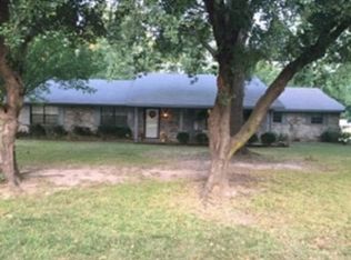 331 Peacock Dr, Ashdown, AR 71822