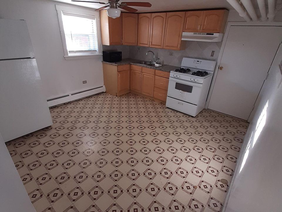 1st image of 5562 W Edmunds St #Gf