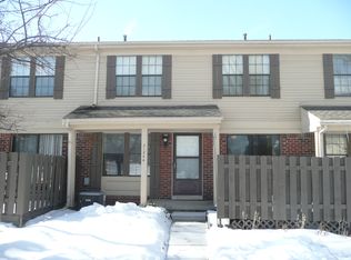 31344 Willow Ct, Warren, MI 48093