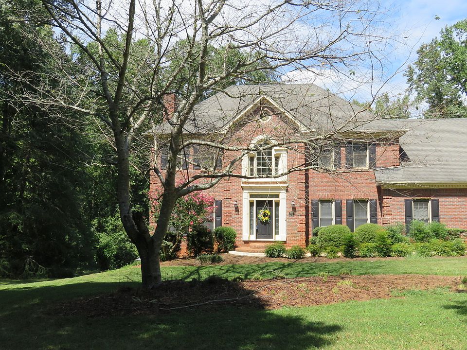 1st image of 2592 Abbey Ridge Rd SW