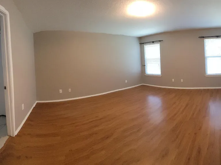 2342 Friarcreek Loop — Photo 9