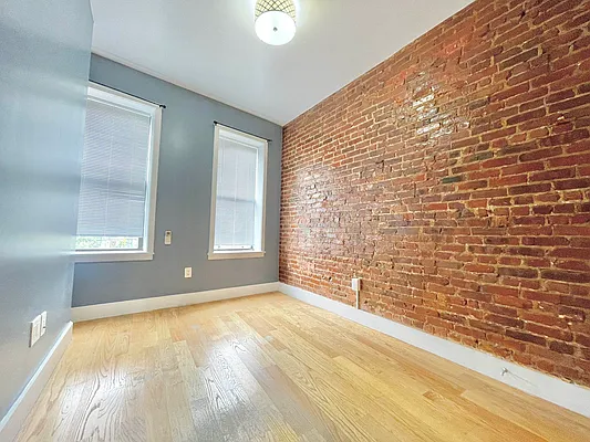 Rented by Doorway NYC, LLC | media 4