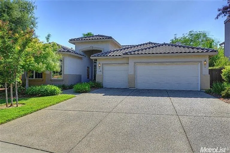 4106 Avellano Dr photo 1