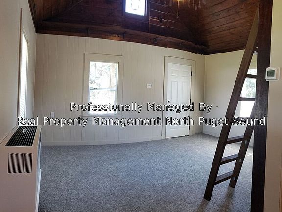 3rd image of 7906 59th Ave NE