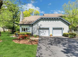 100 Easedale Rd #100, Wayne Twp., NJ 07470