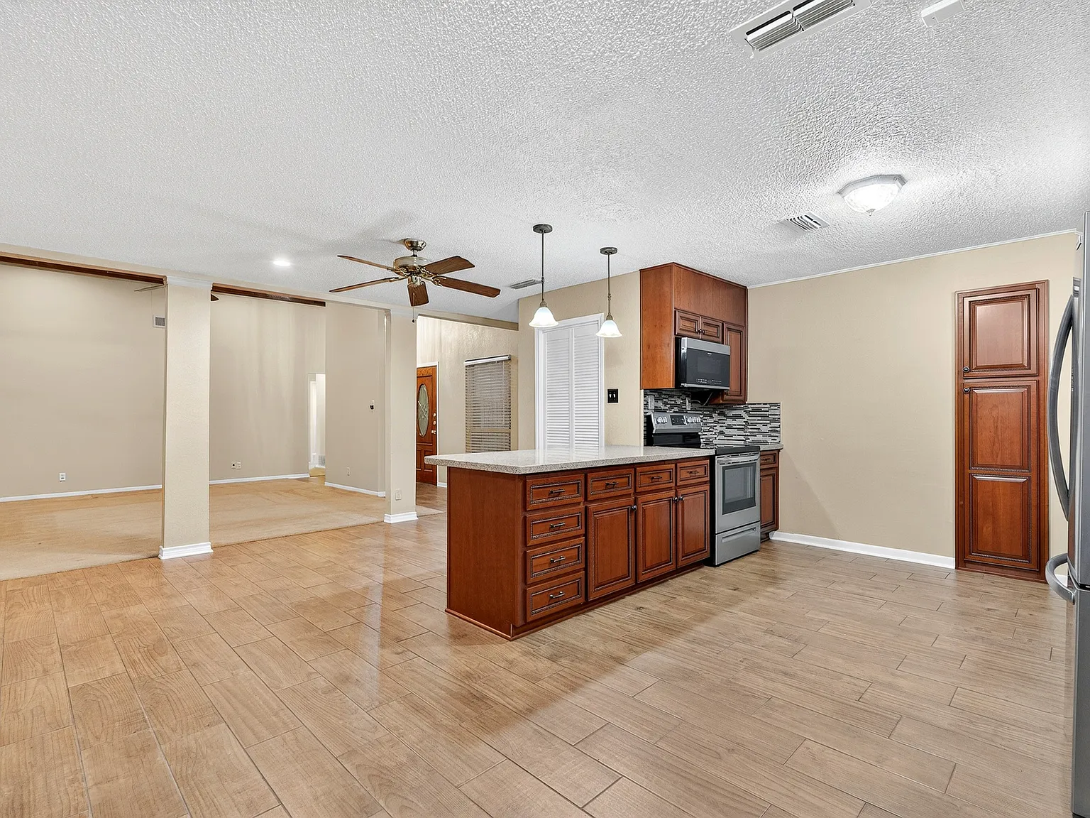 1108 Houston Street - 1 — Photo 3