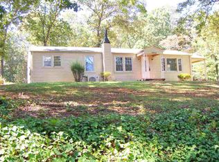 2063 N Highway 101, Greer, SC 29651