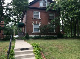 5069 Waterman Blvd FLOOR 2, Saint Louis, MO 63108
