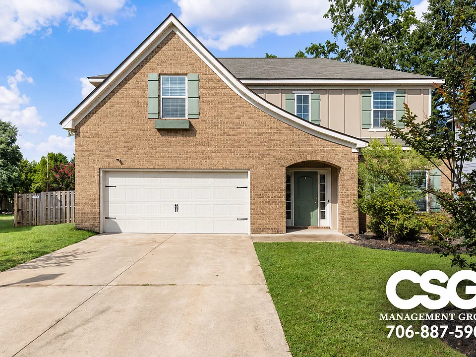 112 White Oak Pl