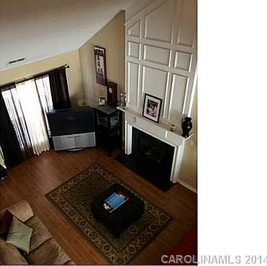 3rd image of 2211 Arbor Vista Dr