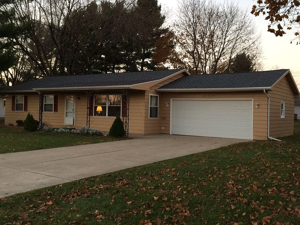 1st image of 604 Lancashire Dr
