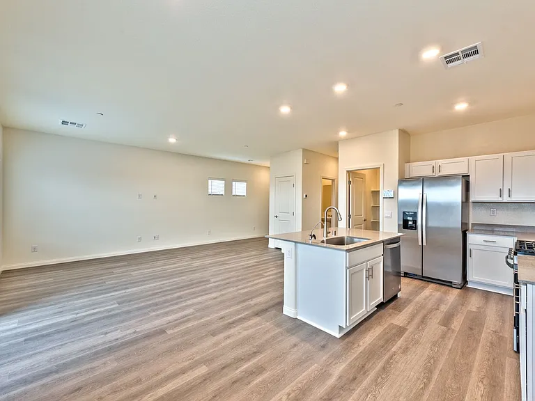 4706 Turquoise Ave — Photo 4
