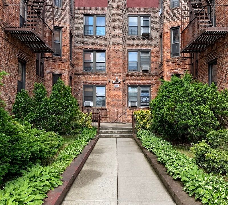 1st image of 40-45 201st St #17