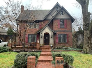 180 Crestmere Pl, Memphis, TN 38112