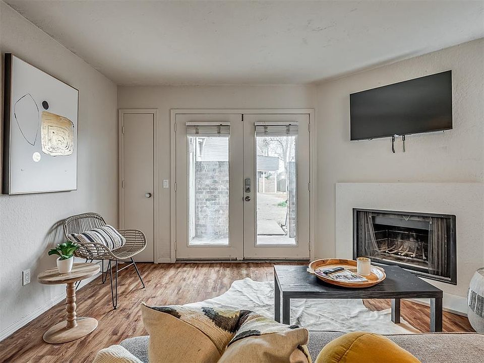 1st image of 11530 N May Ave #D103