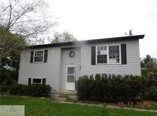 12450 Airport Rd, Dewitt, MI 48820