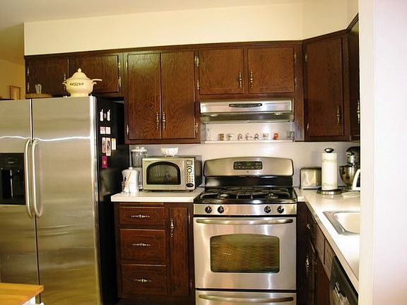 5th image of 91 Greenwood Ln