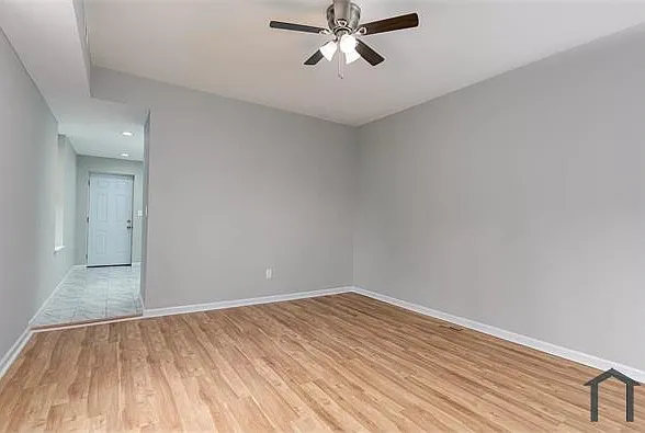 4 bed, 1500 sqft, $2,250 — Photo 3