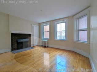 8 Craigie Cir #24, Cambridge, MA 02138