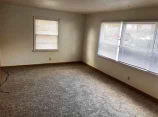 1111 N 48th Ave APT 17, Omaha, NE 68132