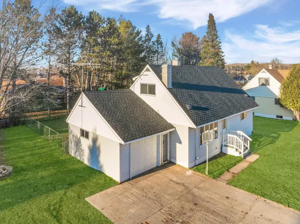 201 Arlington Rd, Hoyt Lakes, MN 55750-5560