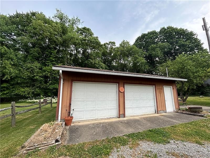 1209 Franklin Rd, Jackson Center, PA 16133 Zillow