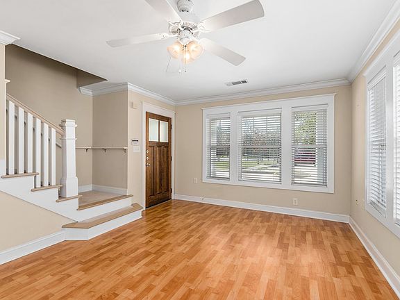 3rd image of 1725 Harvey Mitchell Pkwy S APT 4312