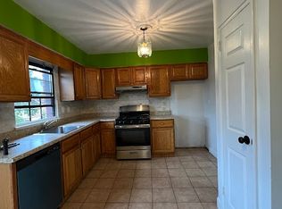 (Undisclosed Address), Yonkers, NY 10704