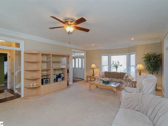 4th image of 9 Weybridge Ct