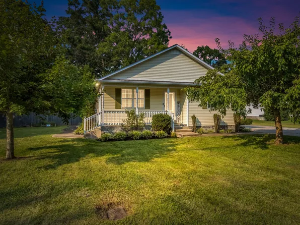 226 W Doak Rd, Manchester, TN 37355
