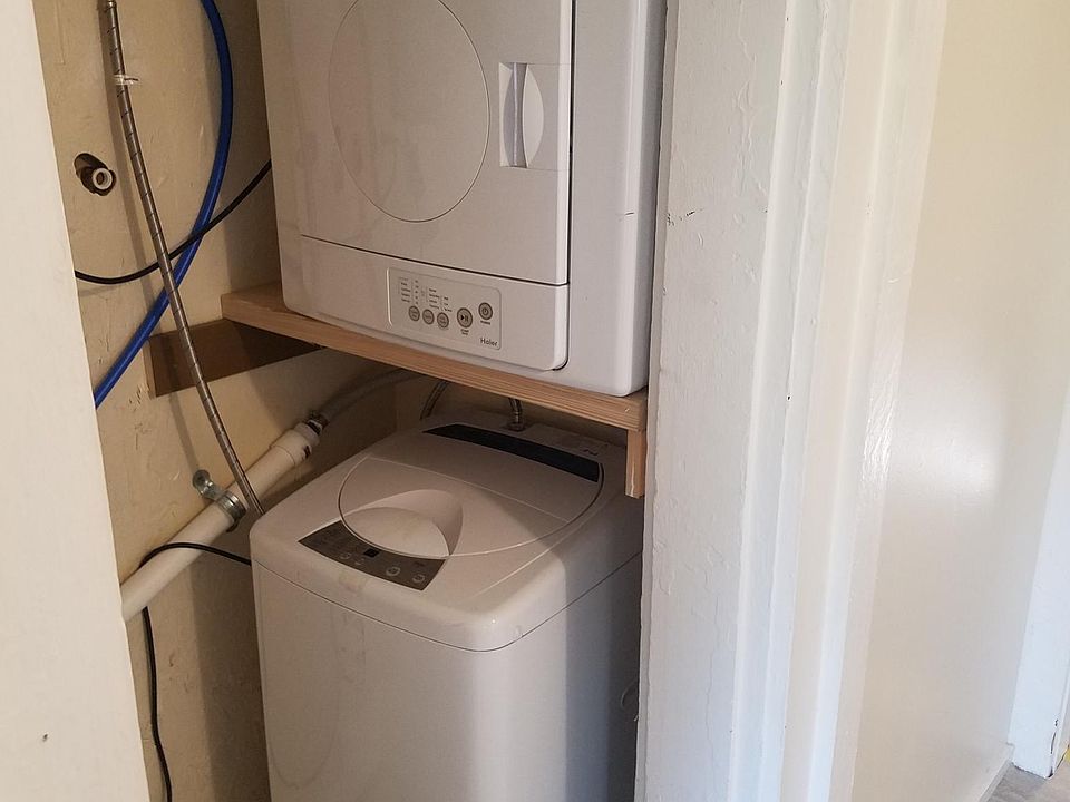 1st image of 511 Elizabeth St APT 3