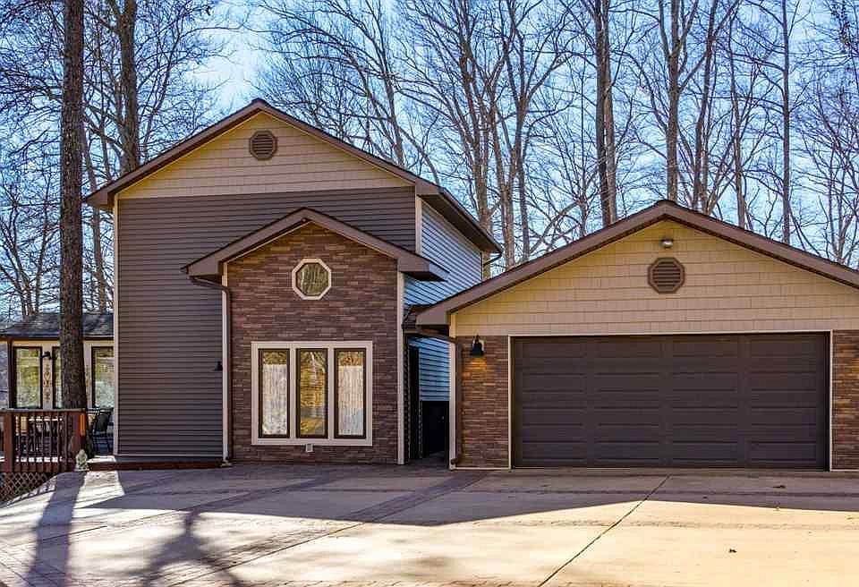 1st image of 120 Acorn Lake Barkley