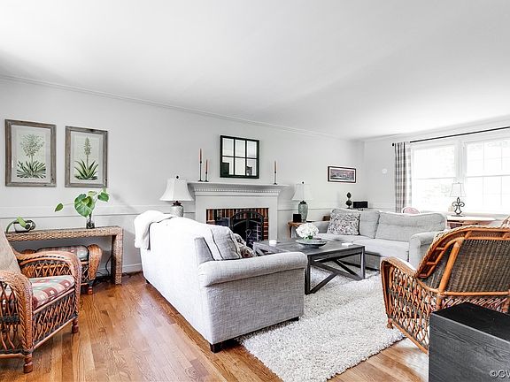 4th image of 8803 Brucewood Dr